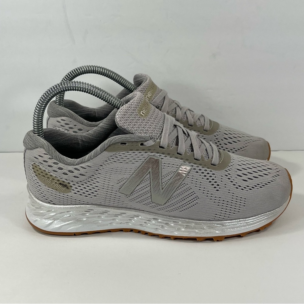 New Balance Fresh Foam Arishi Women's Silver Running Shoes